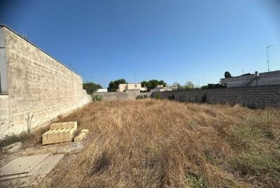 Suolo edificatorio in vendita a Cavallino (LE)